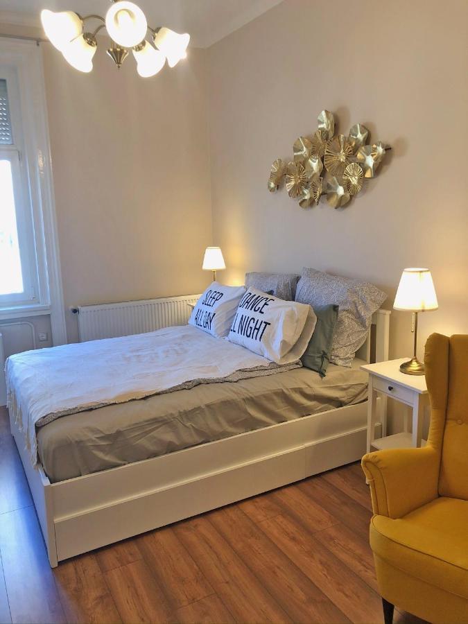 Modern Comfort In Historical Budapešť Exteriér fotografie