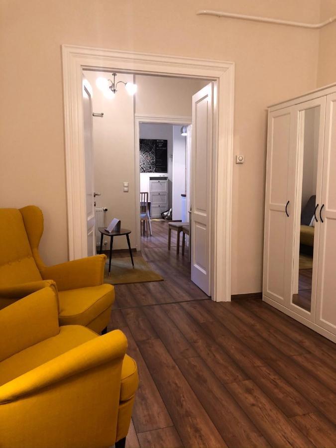 Modern Comfort In Historical Budapešť Exteriér fotografie