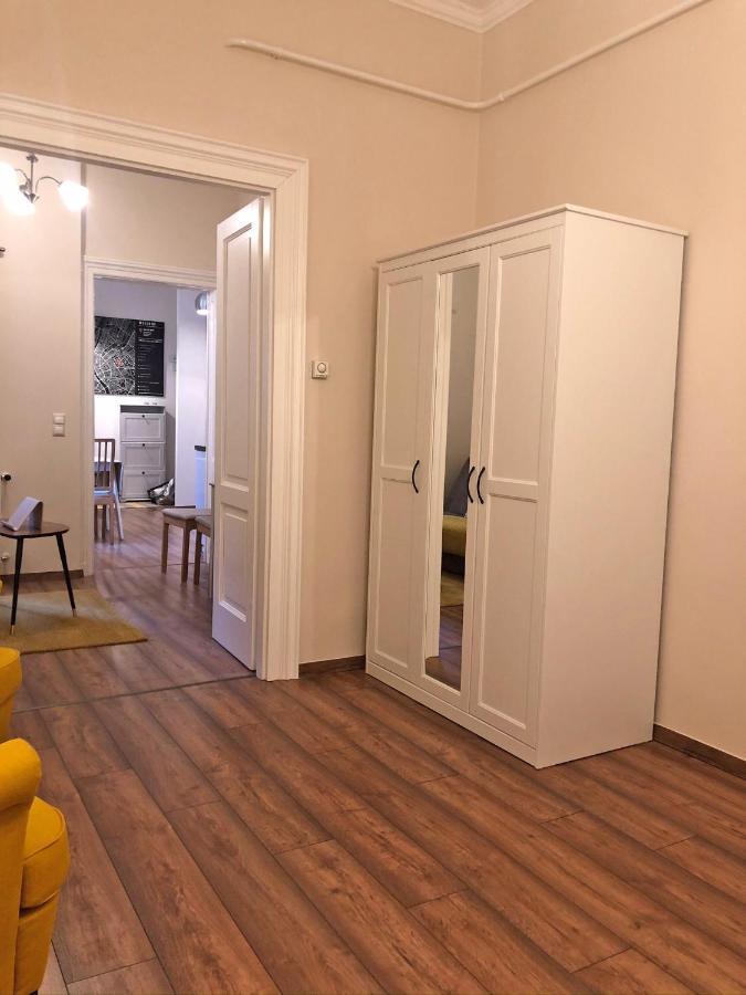 Modern Comfort In Historical Budapešť Exteriér fotografie